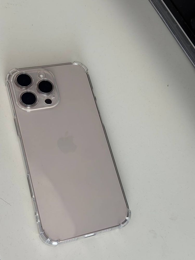 iPhone 16 Pro max