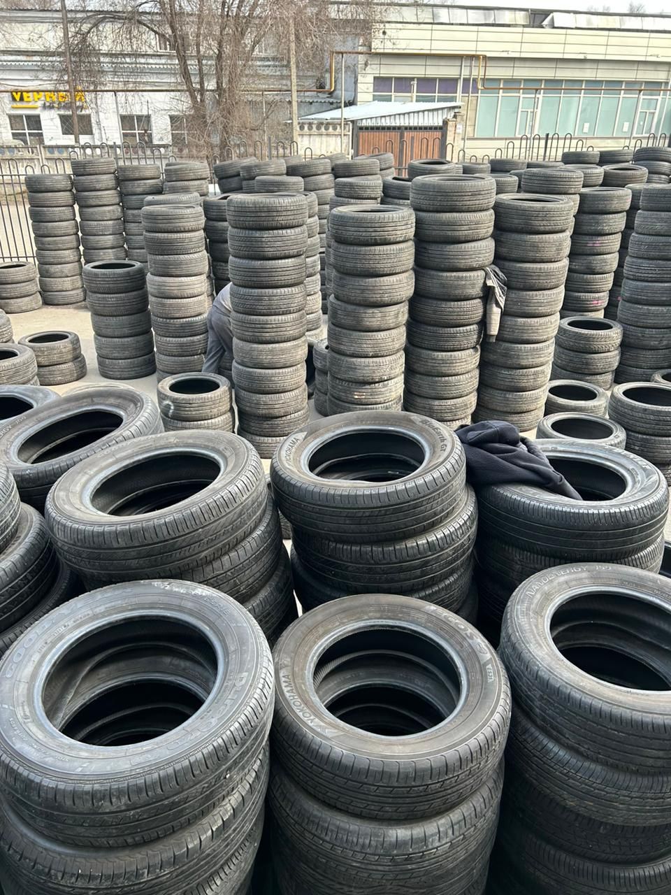 Шина 215/40/18 265/45/18 225/55/18 225/50/18 245/50/18 255/40/18