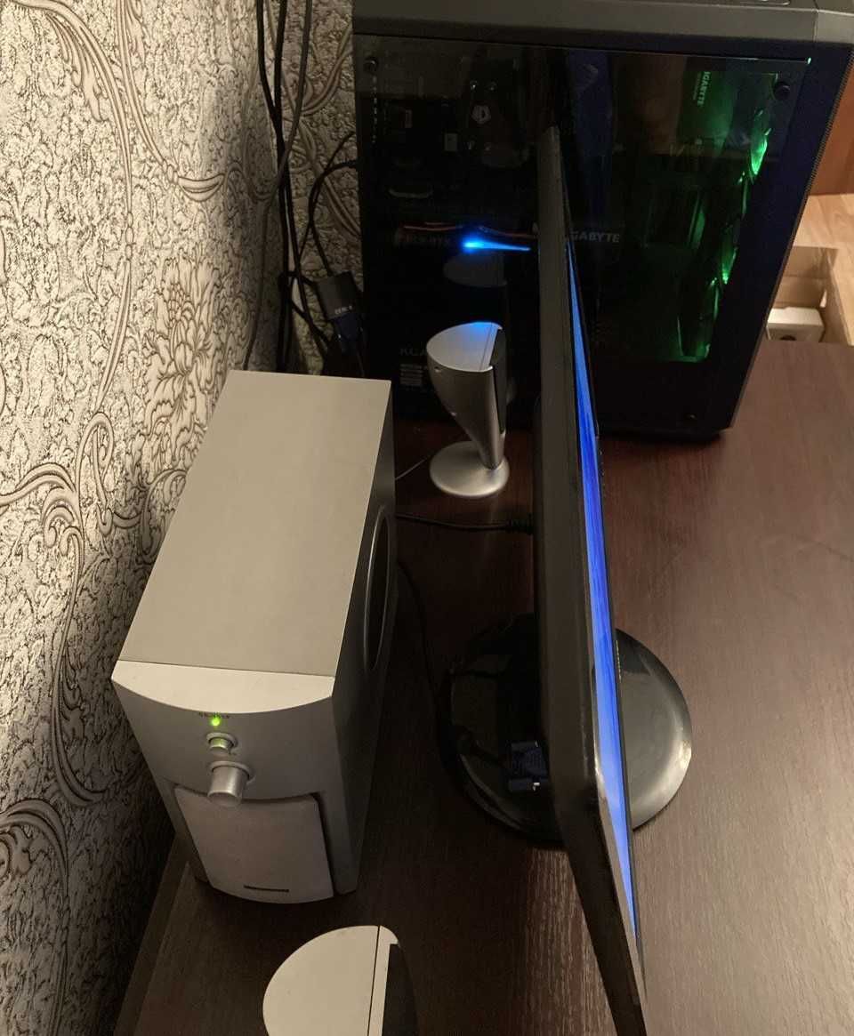 Компьютер для работы и игр в отличном состоянии