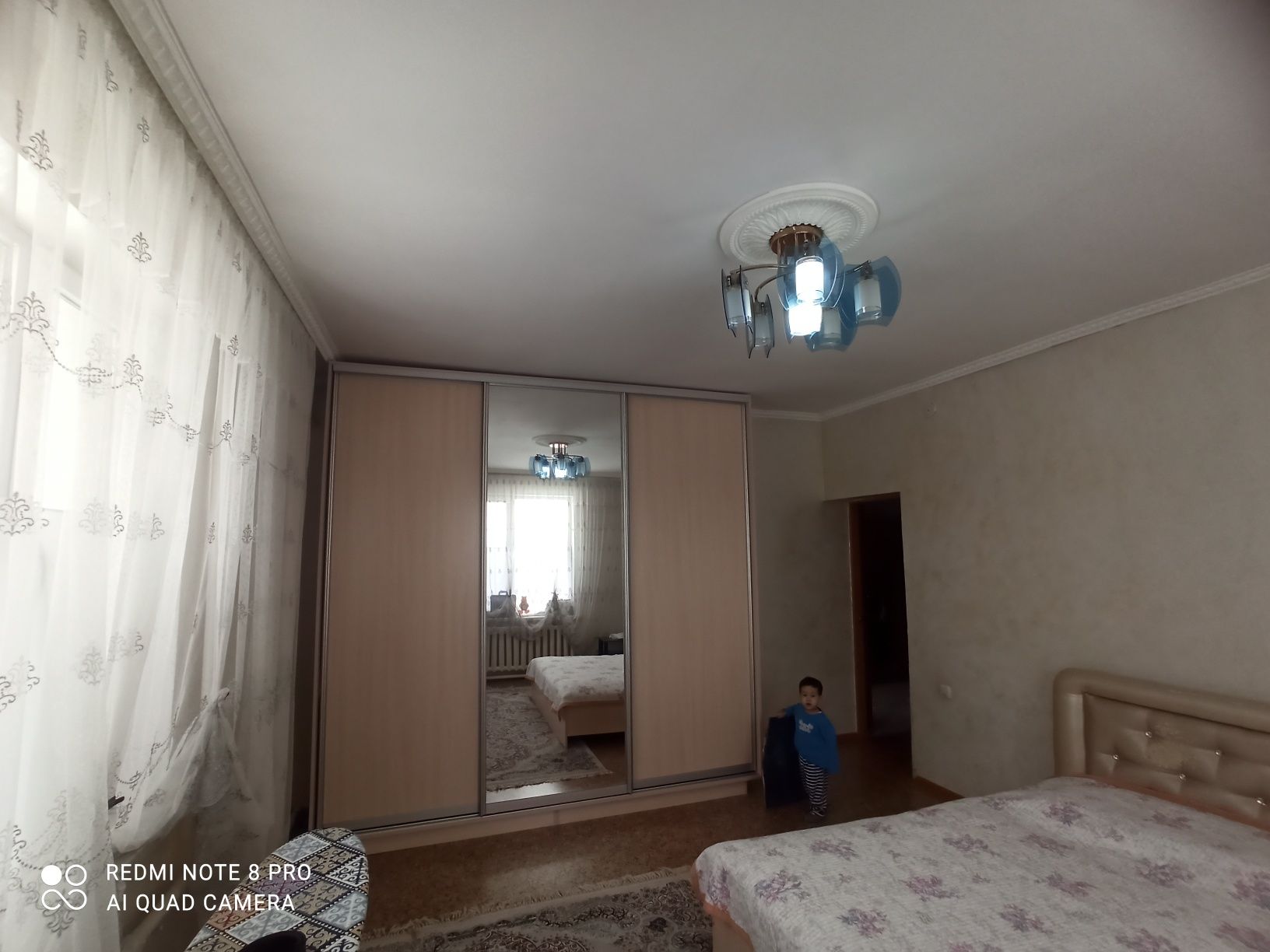 Продам дом срочна кирпичный красный школа асфальтирована улица до дома