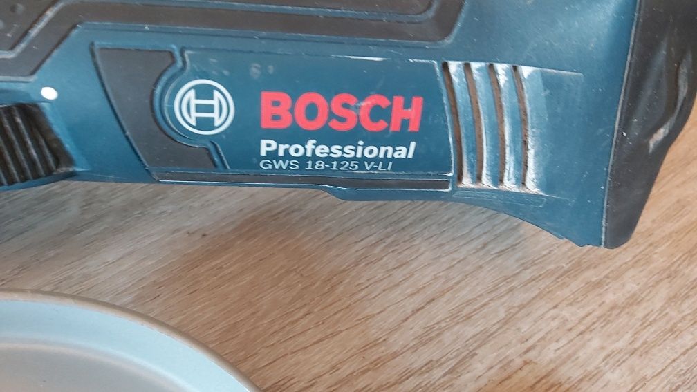 Болгарка   Bosch
