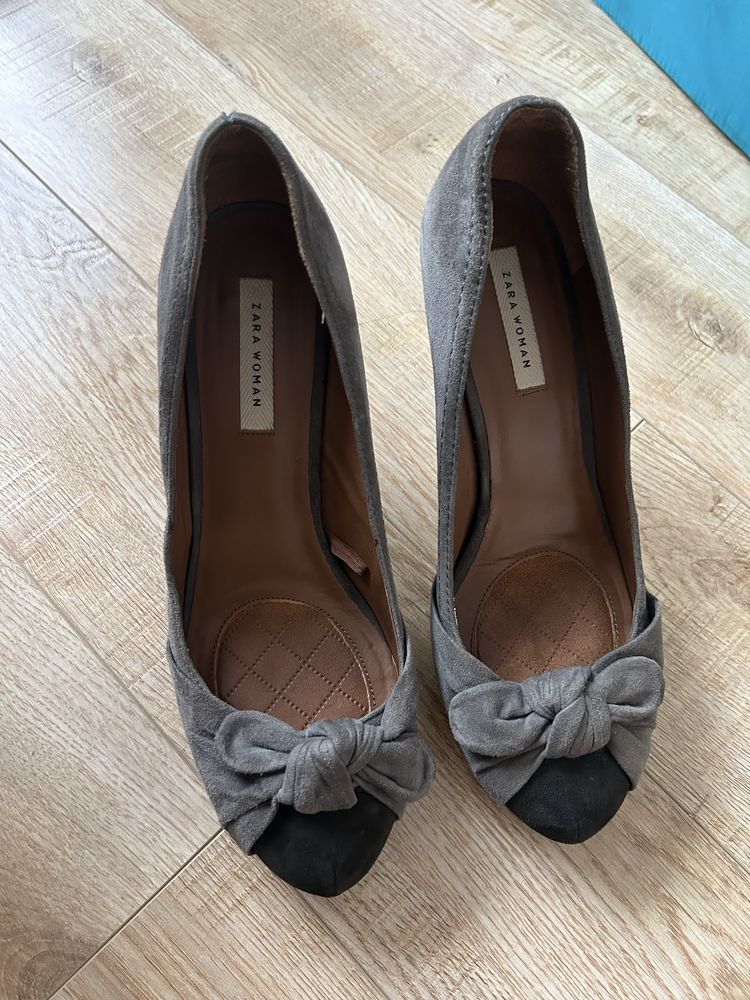 Продаю туфли ZARA в отличном состояние