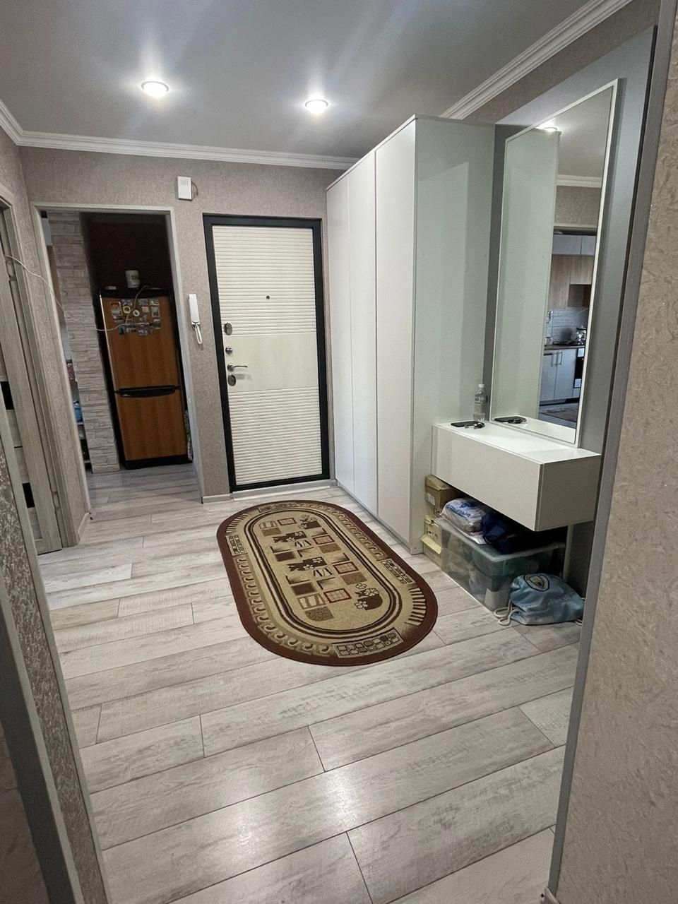 Продам 3х ком новой планировки р-н Ажара