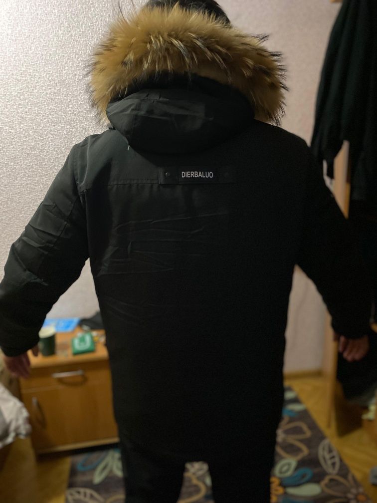 Куртка одето 2 раза