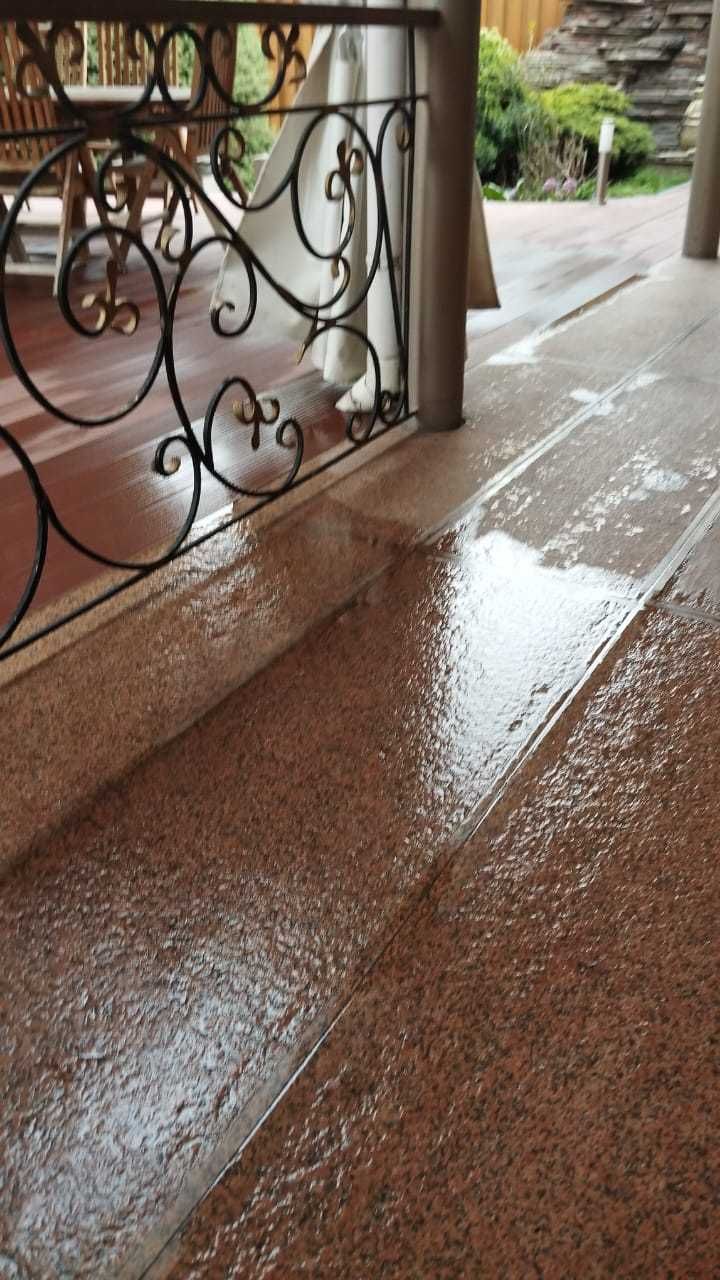 Мойка чистка брусчатки, камня, террасной доски