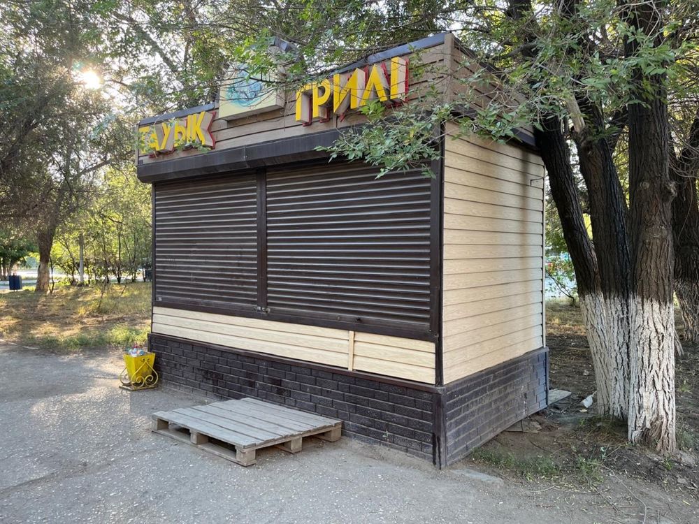 Киоск вагончик продам 2 шт
