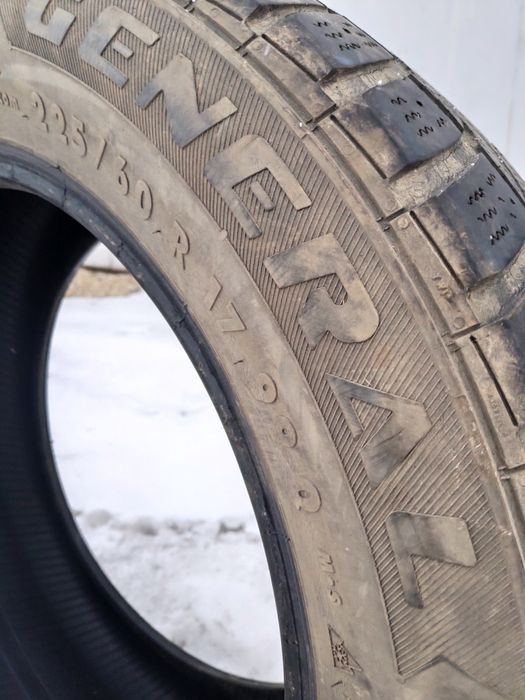 1 покрышка R17 .