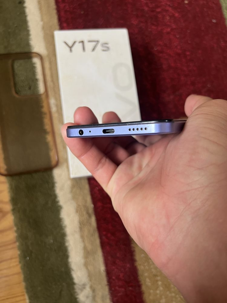 Vivo Y17s 128гб озу12гб  жагдай жаксы каролка шнур бар катпайт мыткы