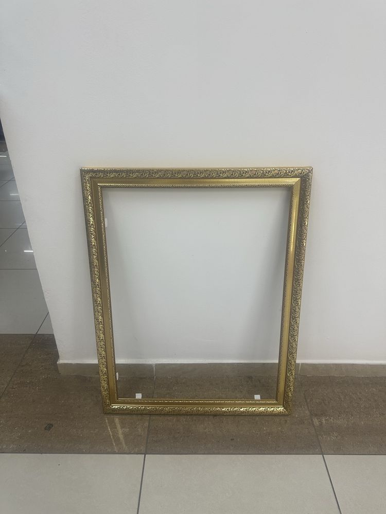 Багеты распродаю