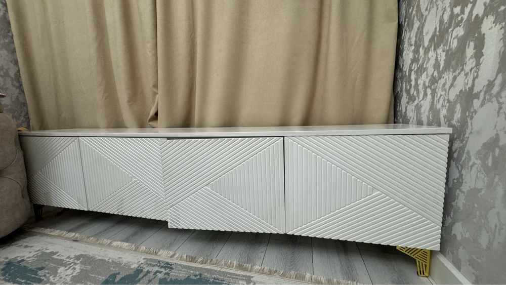 продается камод под тв