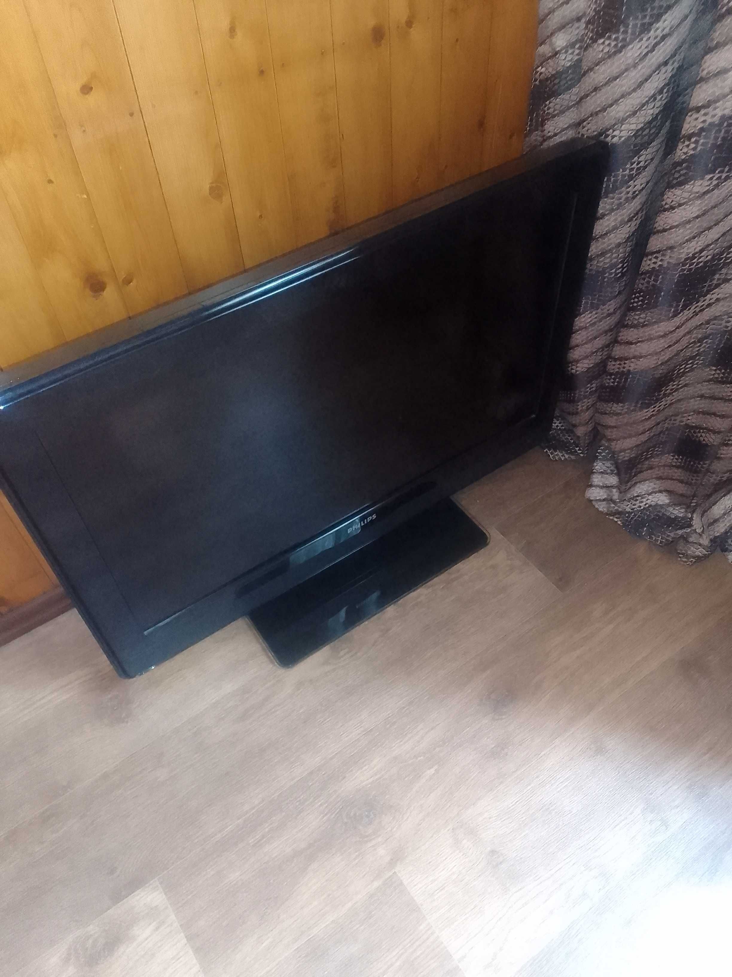 Led Телевизор Philips 32PFL3403/12 (нерабочий)