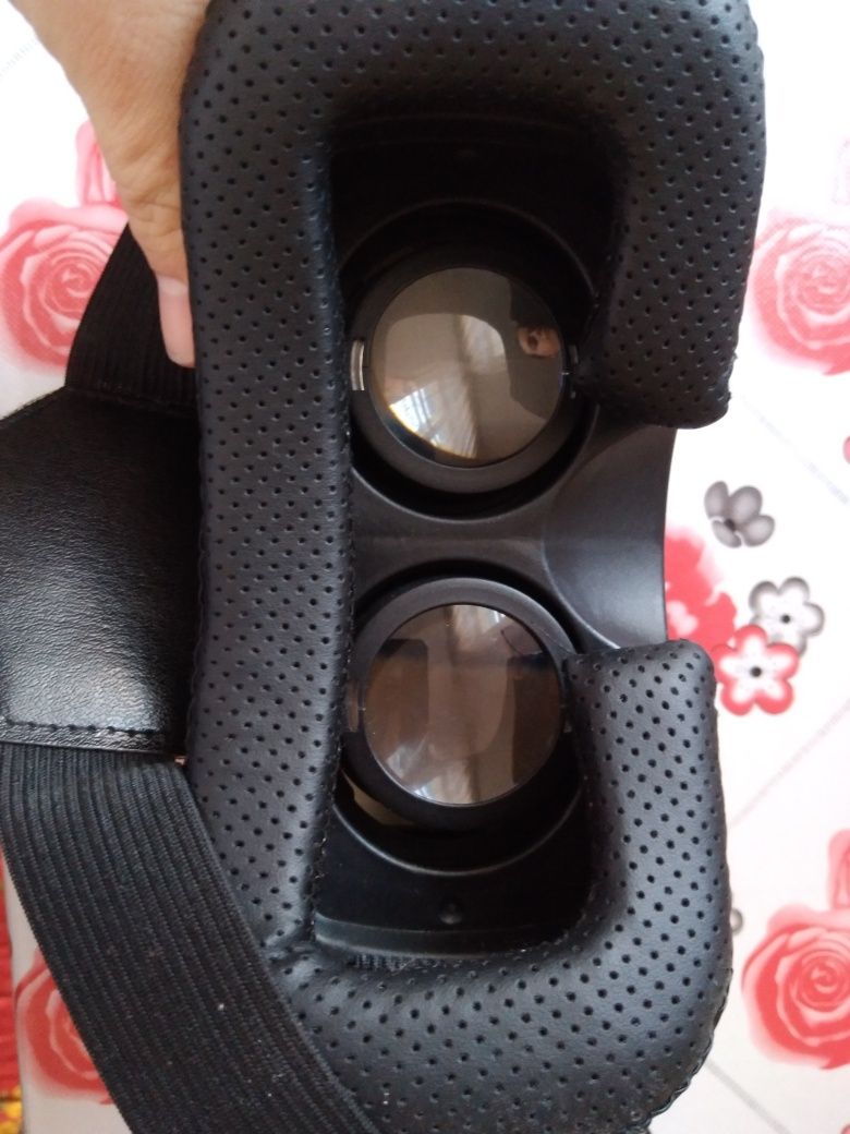 VR BOX ЗD очки для телефона