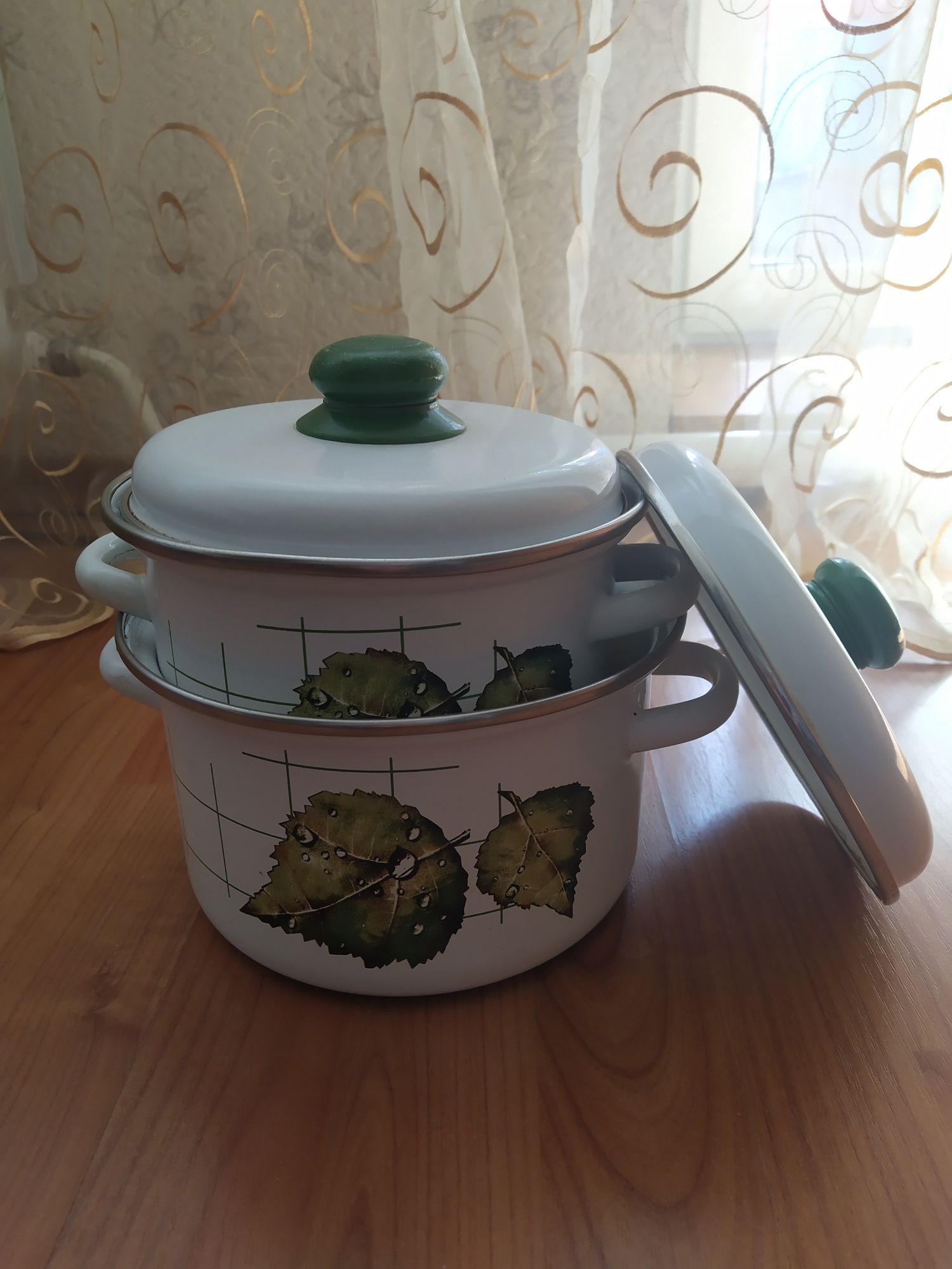 Блинница, кастрюли эмалированные