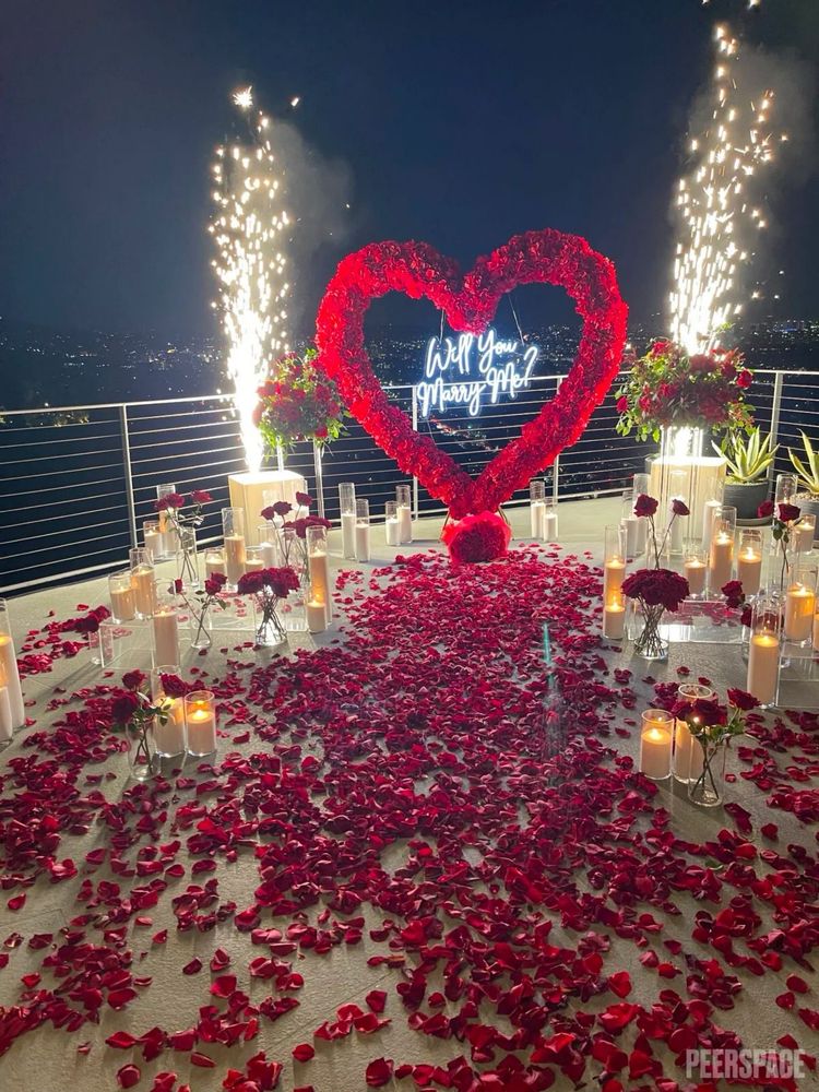 Предложение руки и сердца Marry me Happy birthday