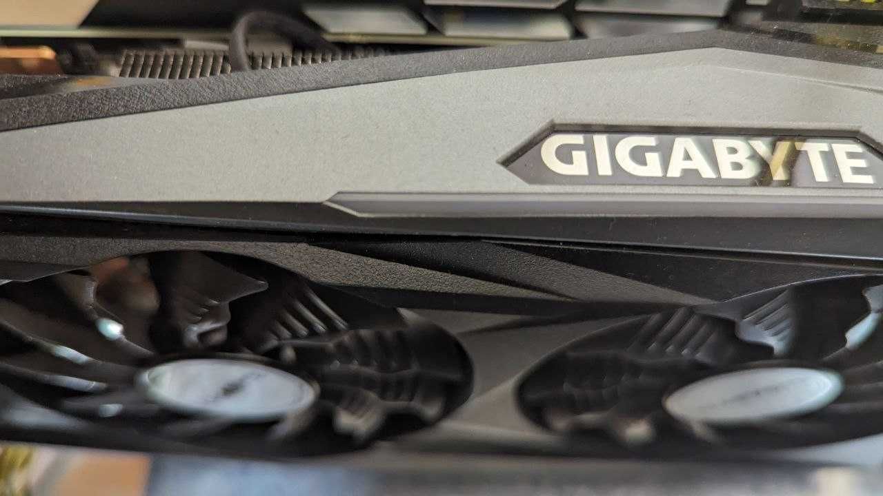 Видеокарта 3080Ti  12gb  GeForce RTX GIGABYTE