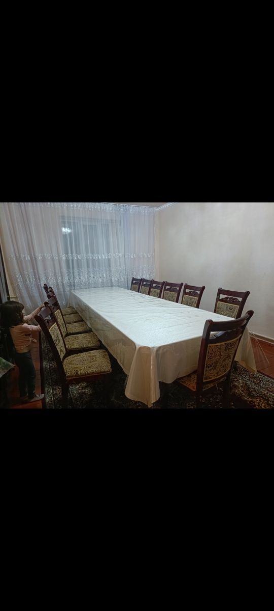 Срочно стол со стульями + горка