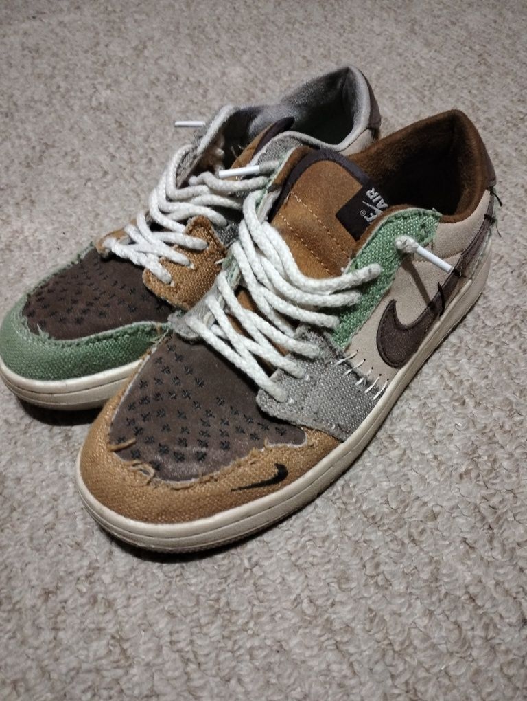 Кроссовки Nike 25 см по стельке
