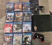 PS4 ПС4 Playstation 4 slim 1месяц использования 2 джойстика 13 игр