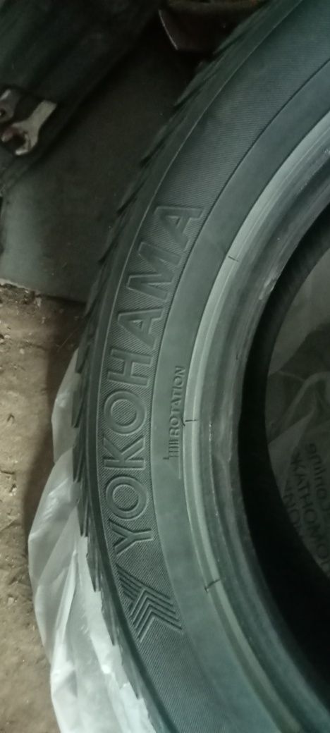 Продам шины в хорошем состоянии.