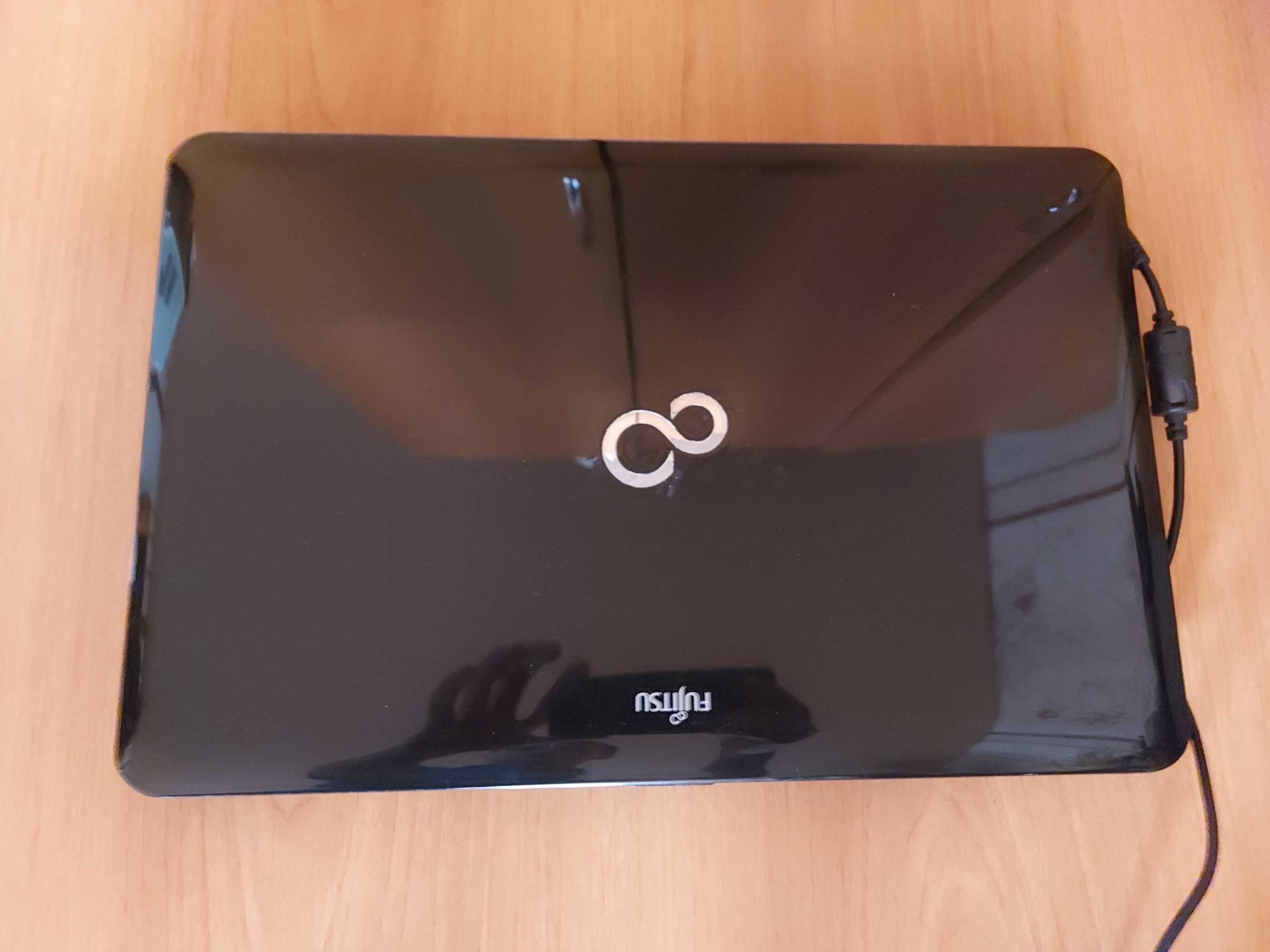 Продам вполне шустрый ноутбук (i5, DDR3 6гб, HDD 500гб).