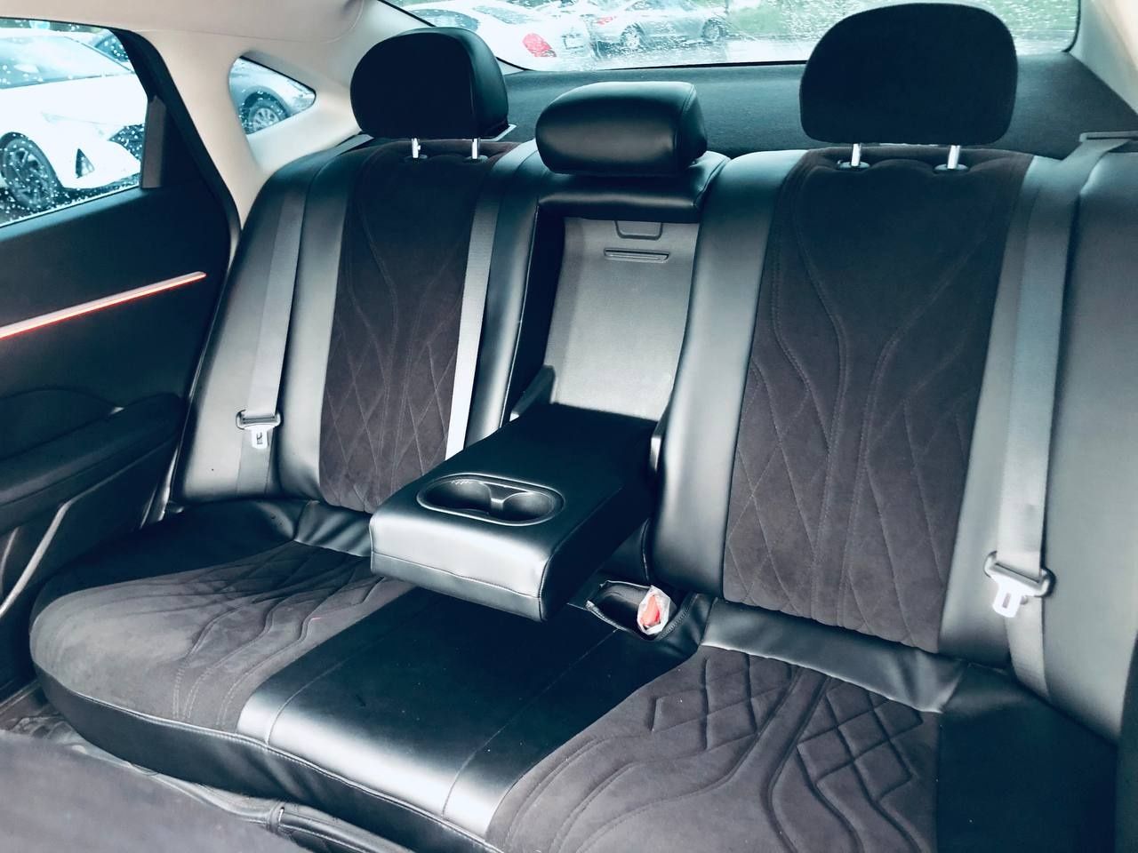 VIP Трансфер Hyundai Sonata по доступным ценам!