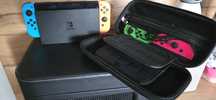 Продам Nintendo Switch OLED