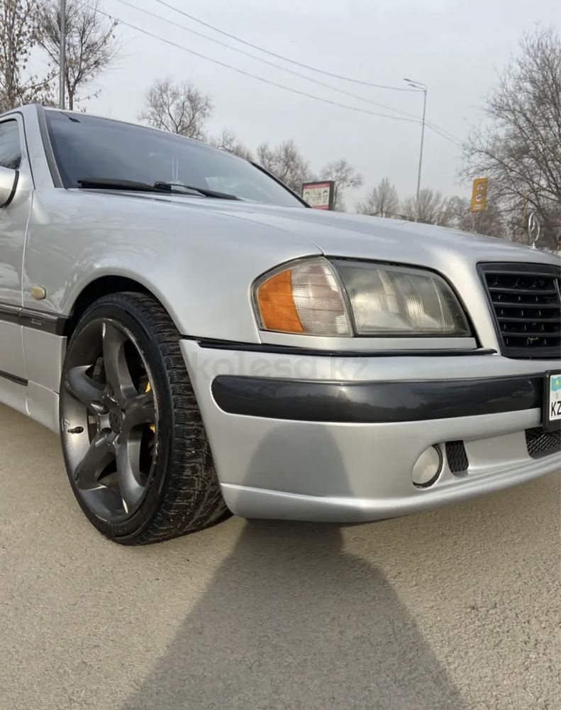 Mercedes-Benz C 280