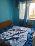 Продам шторы и покрывало, стол тумба