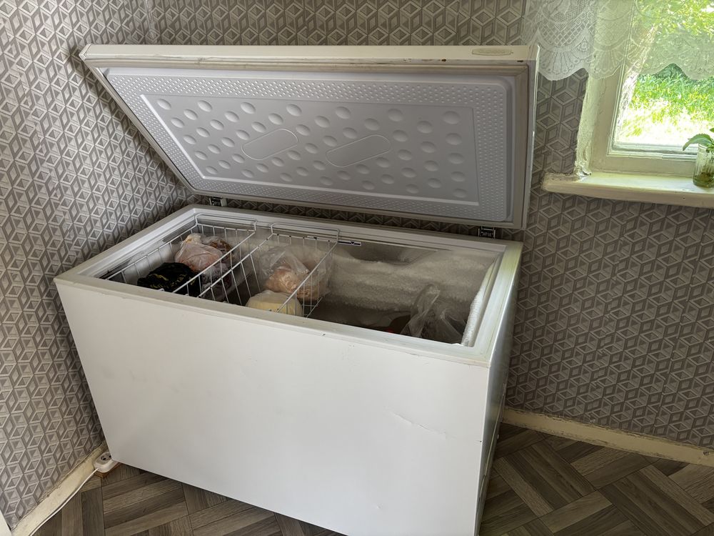Морозильная камера, полуавтомат стиралка, диван софа