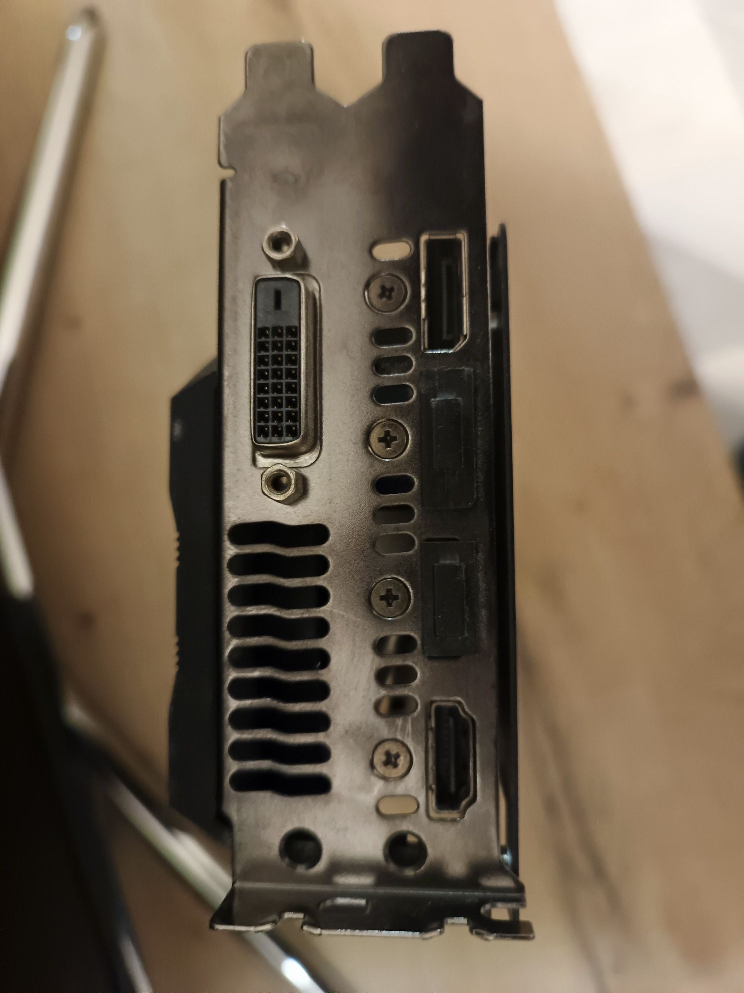 Продам видеокарту ASUS GTX 1070 ti