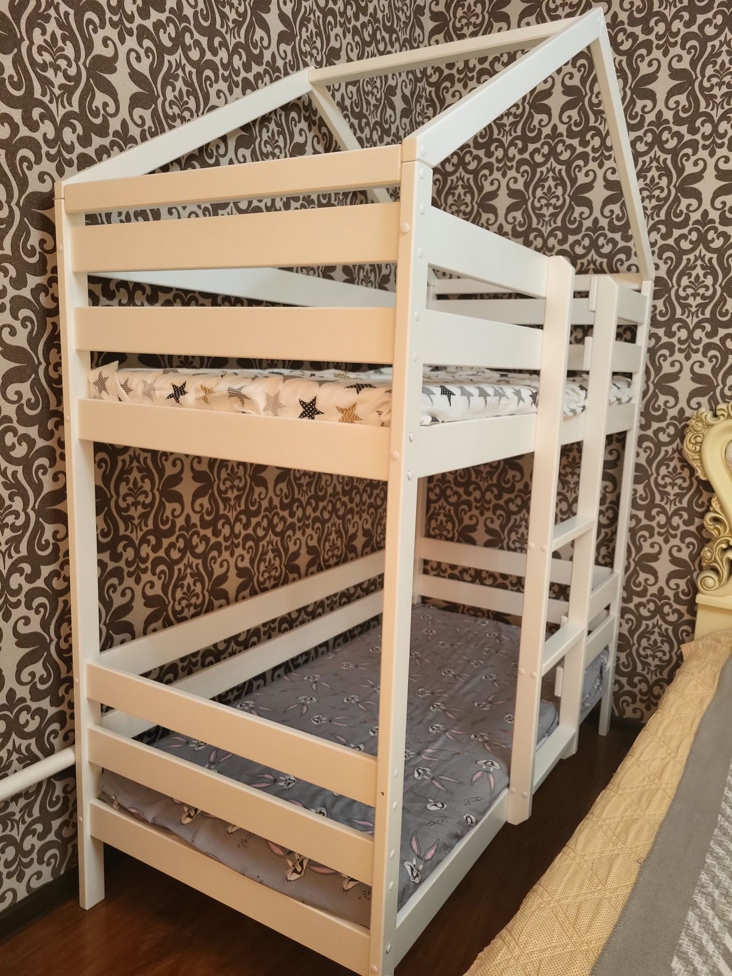 Детская кровать новая