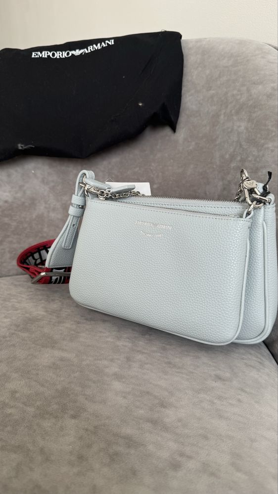 Сумочка Emporio Armani