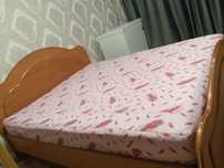 Продам кровать и 2 тумбочки