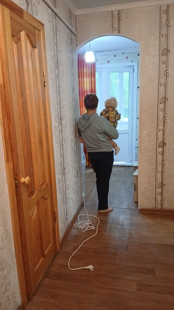 Сдам 1 комнатную Центр  120000