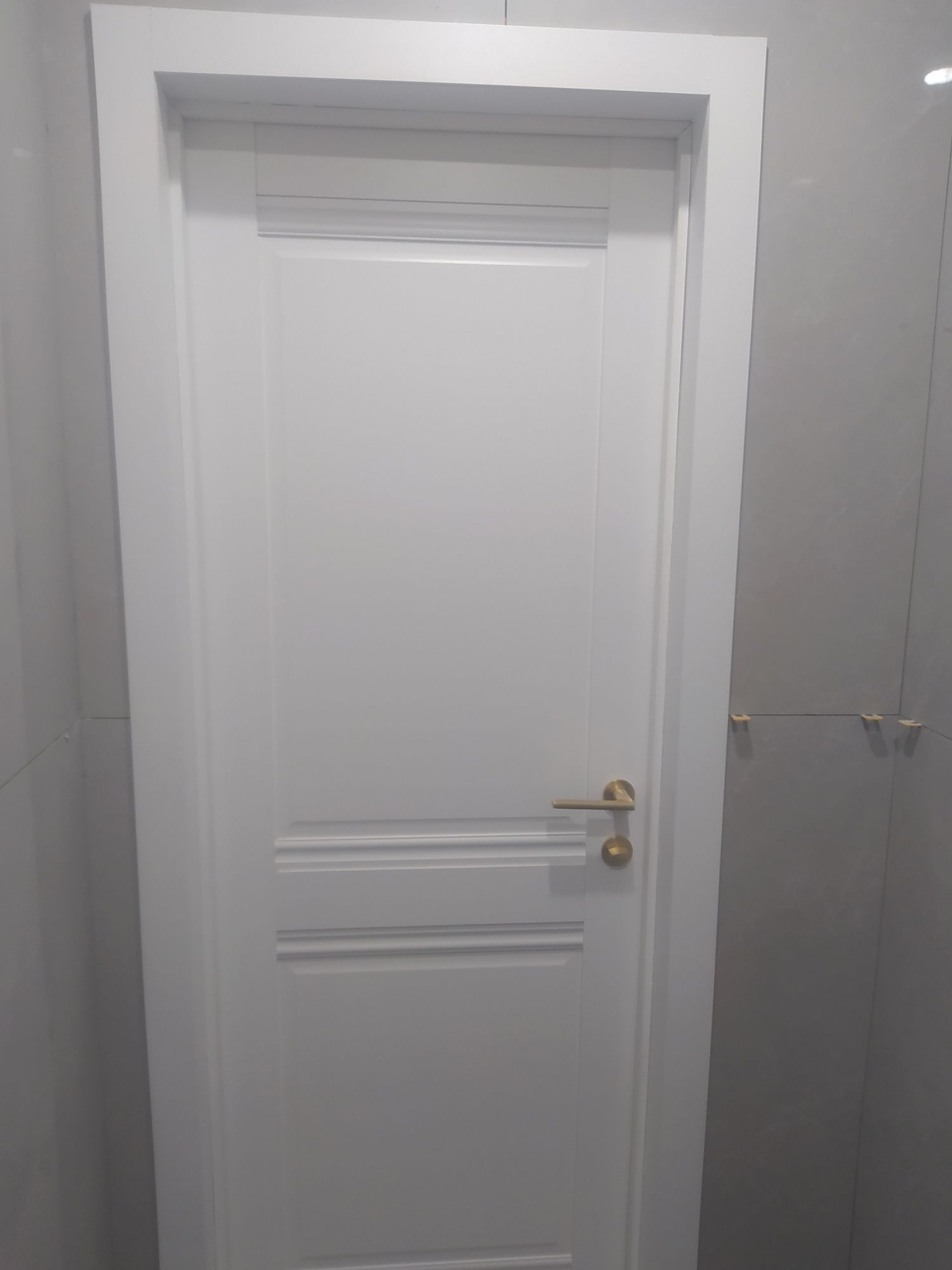 Установка Двереи