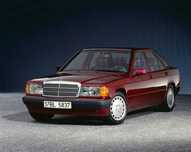 Мерседес/Mercedes 190, 2.3л по запчастям из Германии