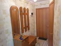 продам прихожую, угловой шкаф