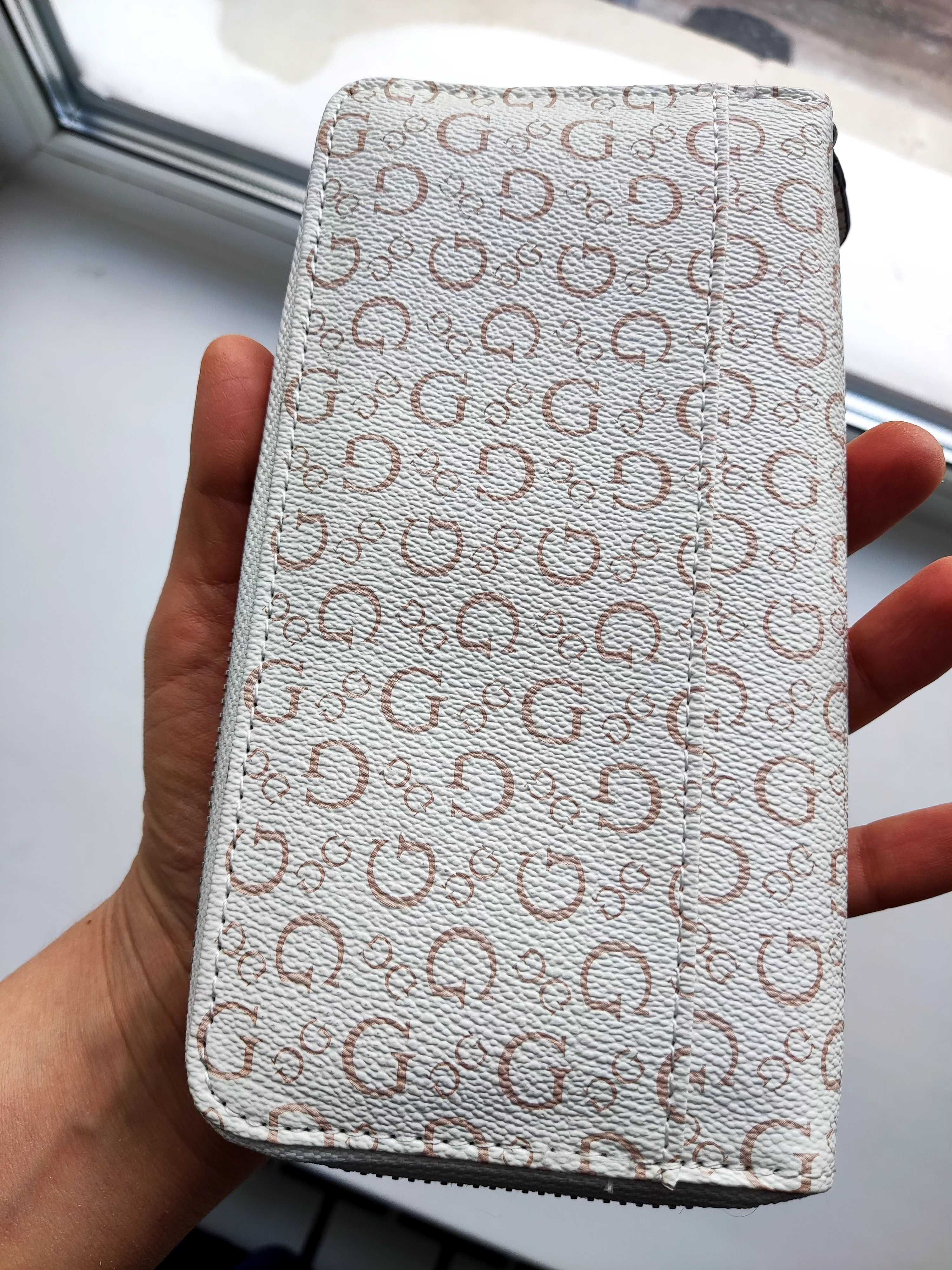 Кошелек GUESS оригинальный США