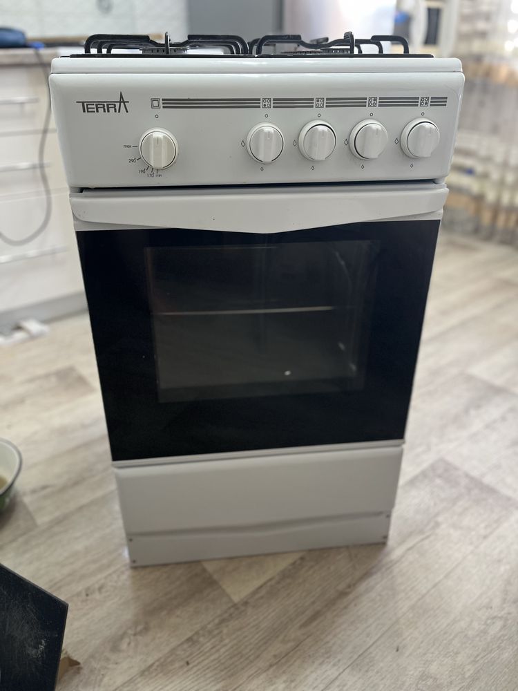 Продам газплиту