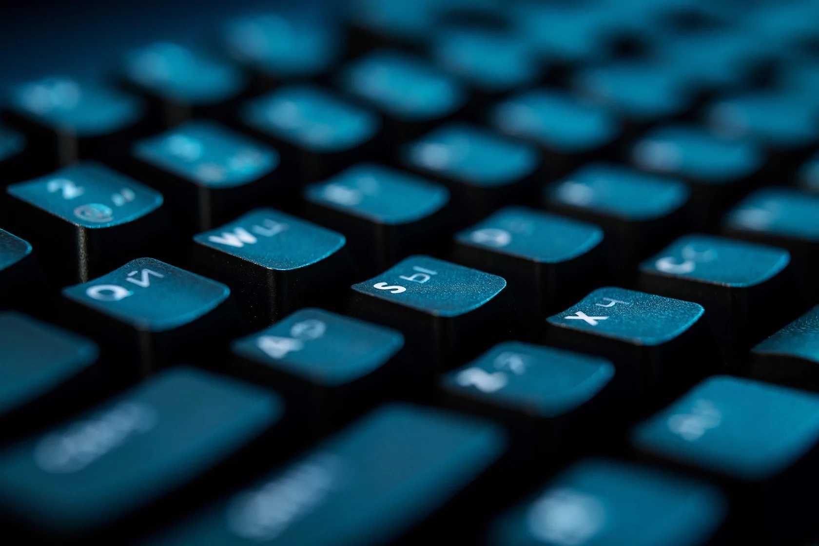 Игровая механическая клавиатура Logitech G413 TKL SE