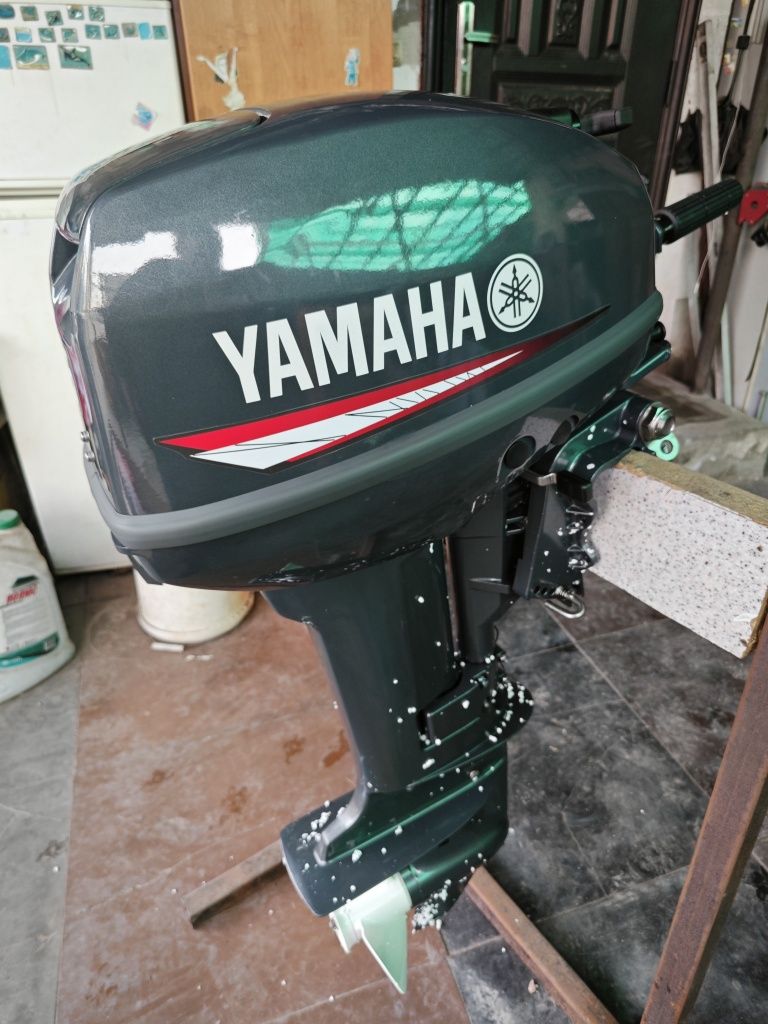 Продам лодочный мотор YAMAHA 9.9-15 новый китайский вес 36кг