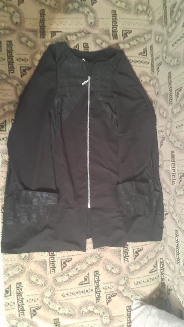 Продам одежду б/у