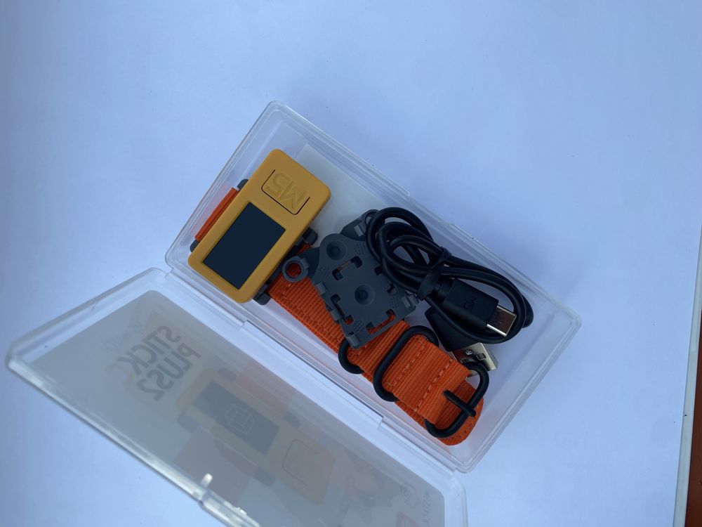 M5 stick plus2 микро компьютер