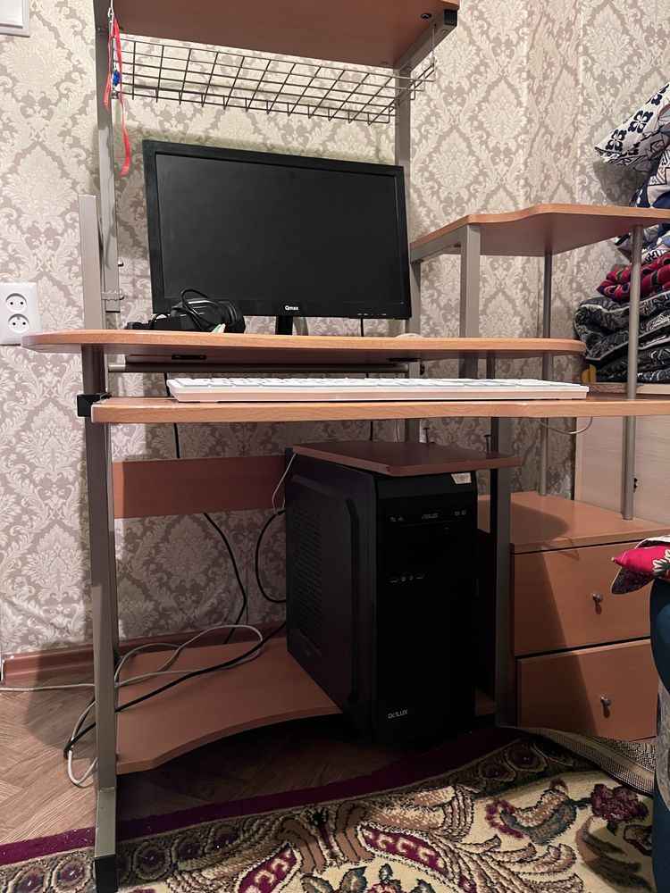 Компьютер + стол