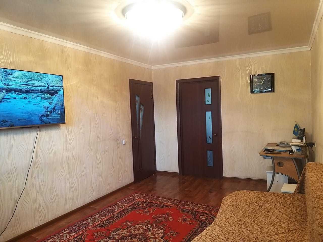 Продам 2-комнатную квартиру 18-микр Не в залоге!!! Торг!!!