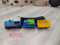 Продам игрушки детские железная дорога