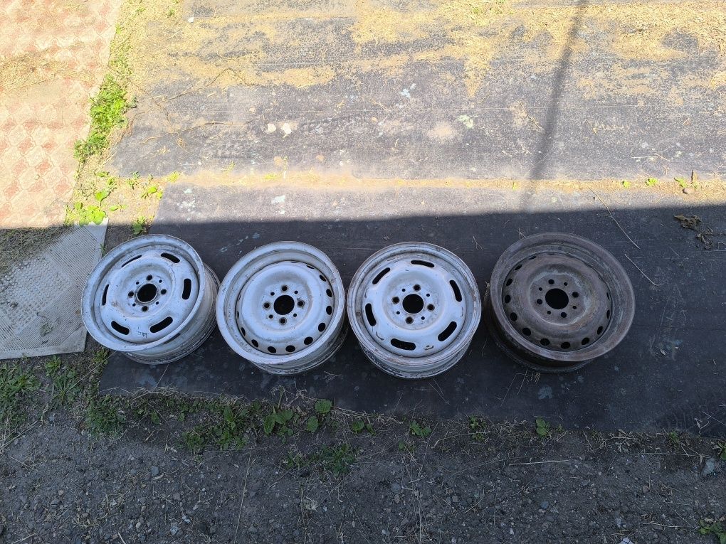 Продам железные диски R13
