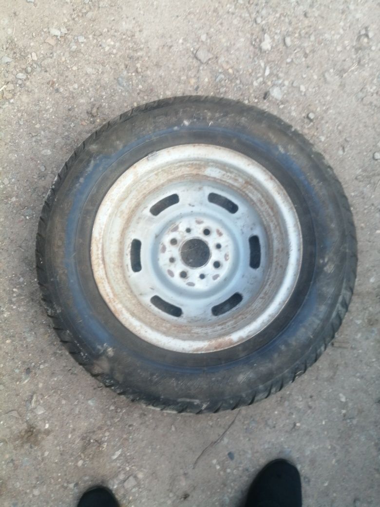 Продам 1 шт. полное колесо на R13