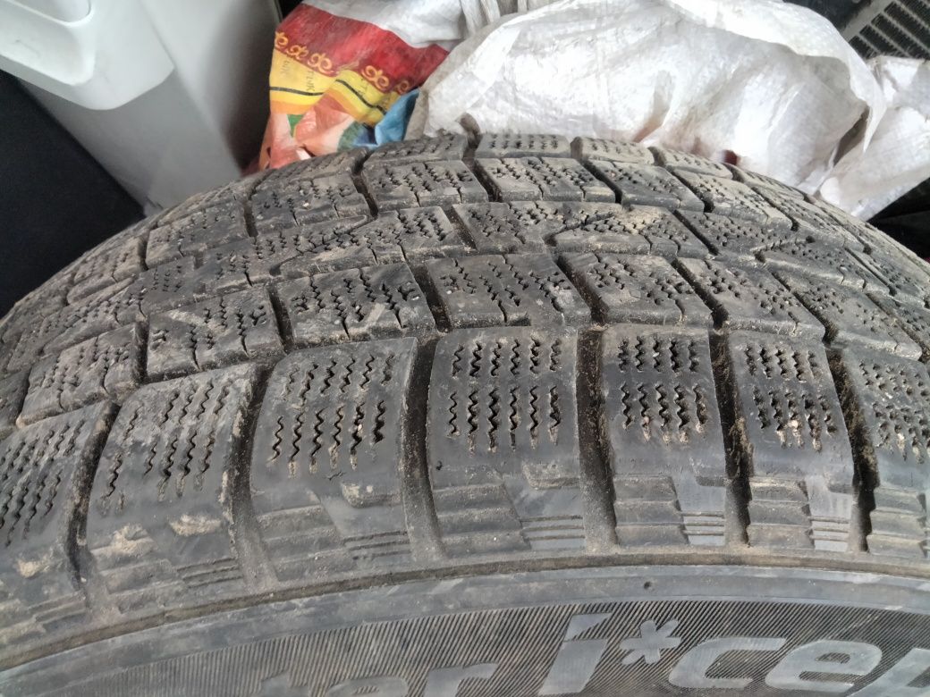 Продам покрышка HANKOOK