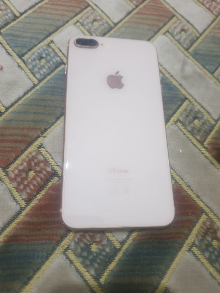 Продам iPhone 8 plus